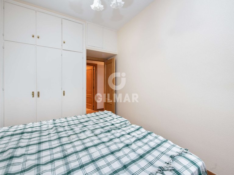 Apartment for Sale in Madrid, Madrid 27