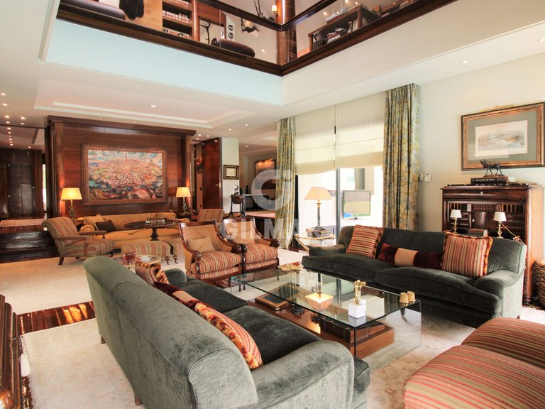 Villa for Sale in Madrid, Madrid 8