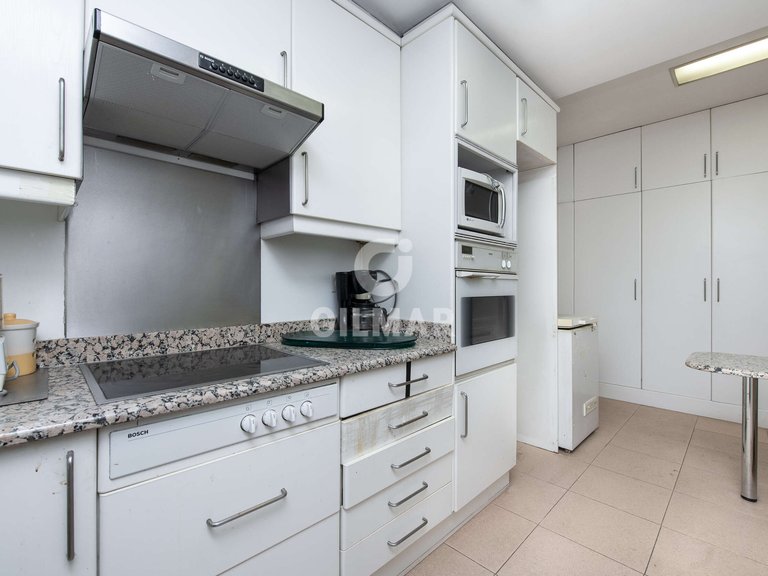 Apartment for Sale in Madrid, Madrid 12