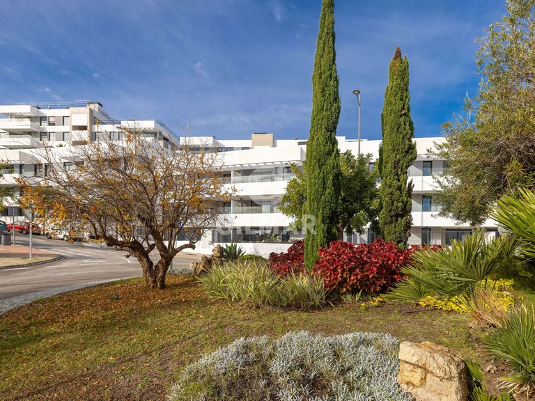 Apartment for Sale in Estepona, Malaga 1