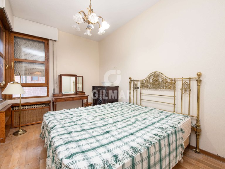 Apartment for Sale in Madrid, Madrid 24