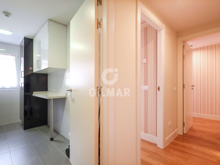 Apartment for Sale in Madrid, Madrid 8