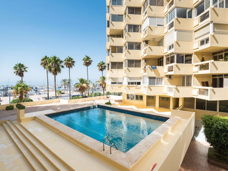 Apartment for Sale in Marbella, Malaga 39