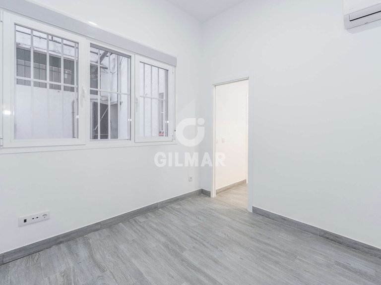 Apartment for Sale in Madrid, Madrid 19