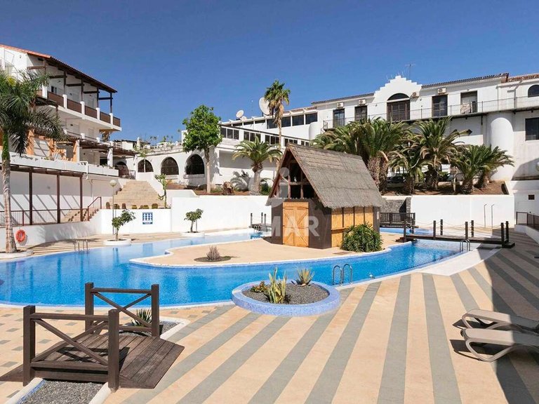 Villa for Sale in Amarilla Golf, Tenerife 32
