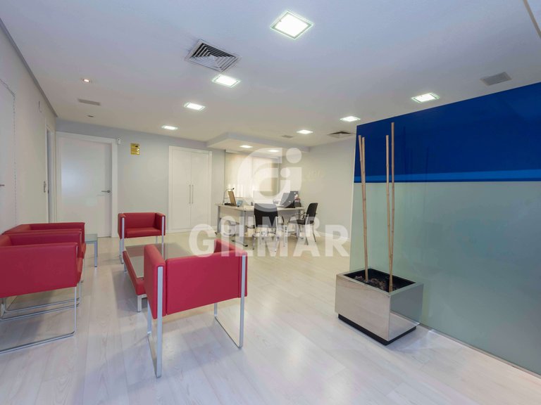 Commercial for Sale in Madrid, Madrid 4