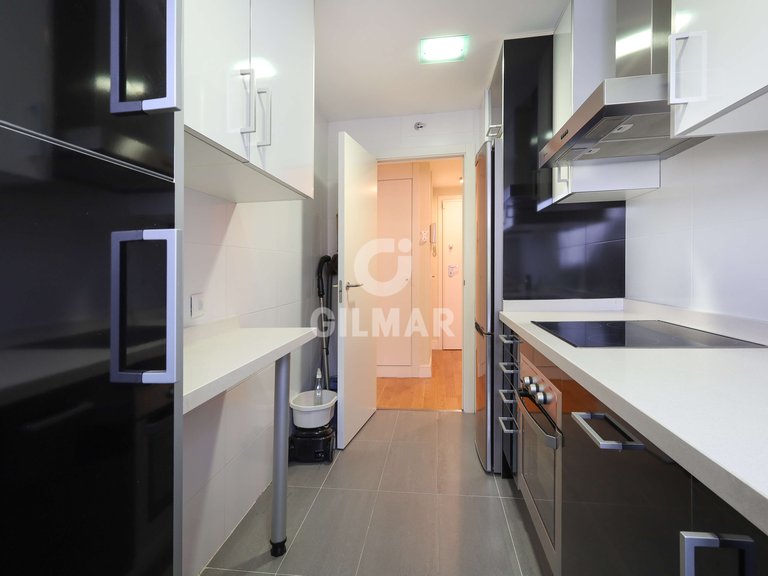 Apartment for Sale in Madrid, Madrid 13