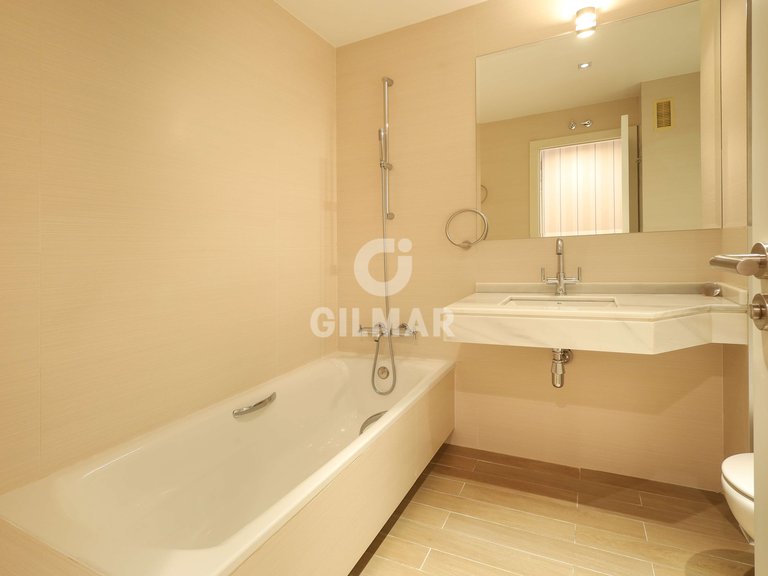 Apartment for Sale in Madrid, Madrid 21