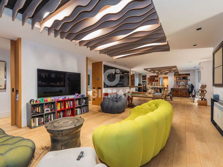 Apartment for Sale in Madrid, Madrid 2