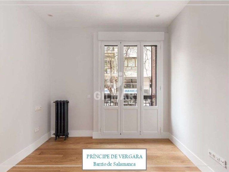 Apartment for Sale in Madrid, Madrid 5