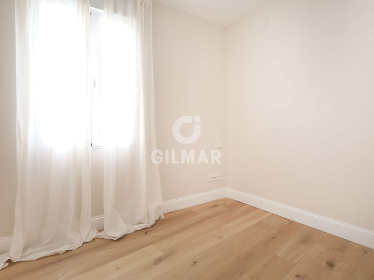 Apartment for Sale in Madrid, Madrid 21
