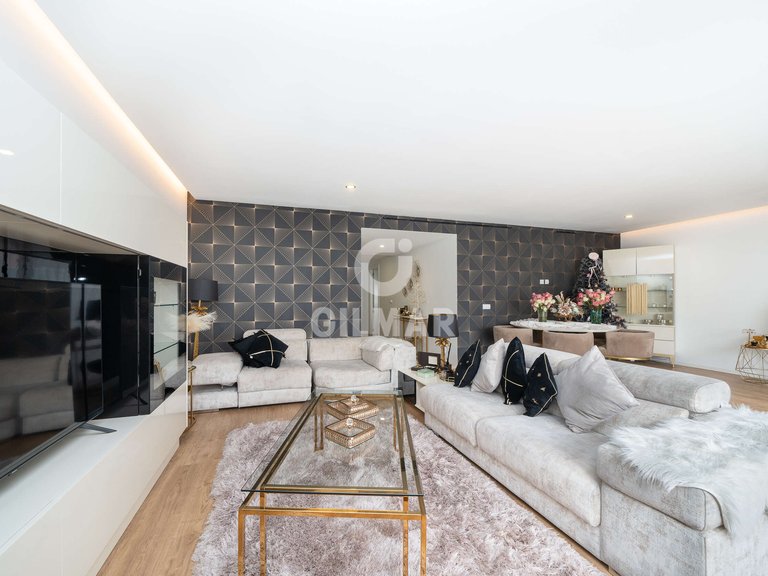 Apartment for Sale in Madrid, Madrid 8