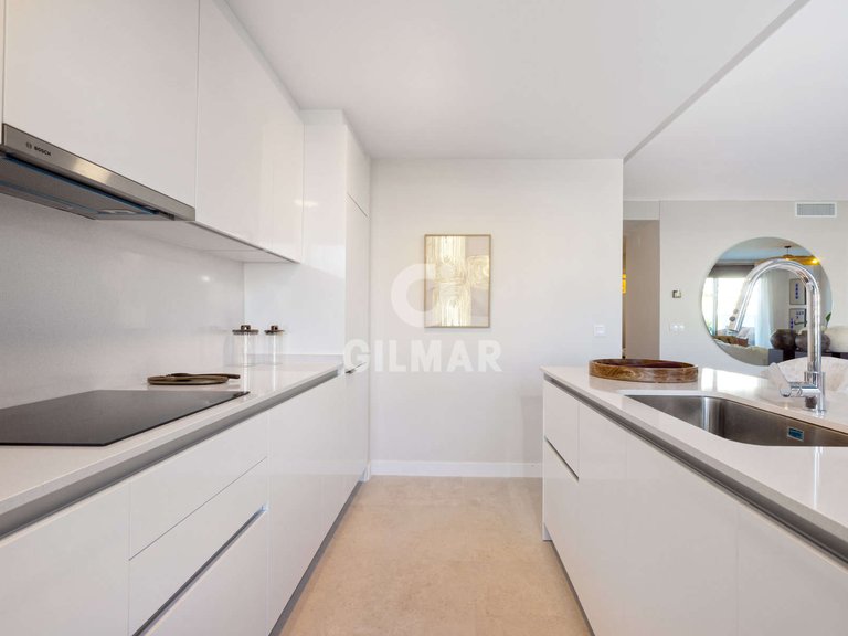 Penthouse for Sale in Estepona, Malaga 27