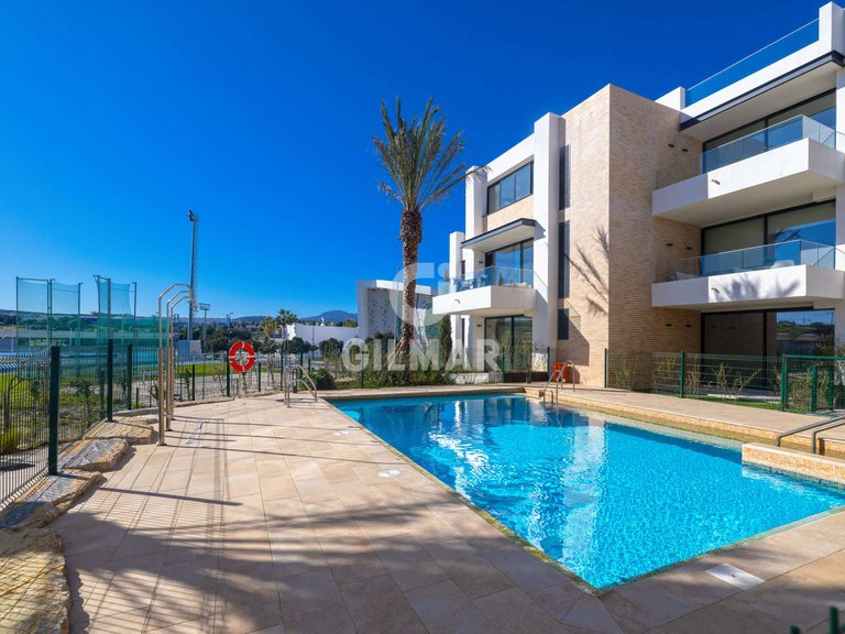 Penthouse for Sale in Estepona, Malaga 1