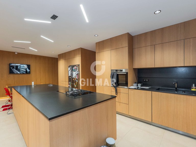 Apartment for Sale in Madrid, Madrid 13