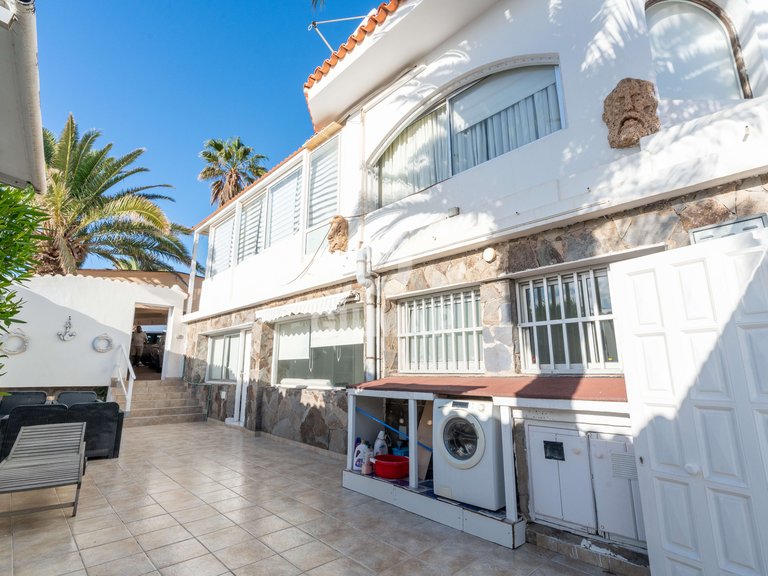 Villa for Sale in San Isidro, Tenerife 48