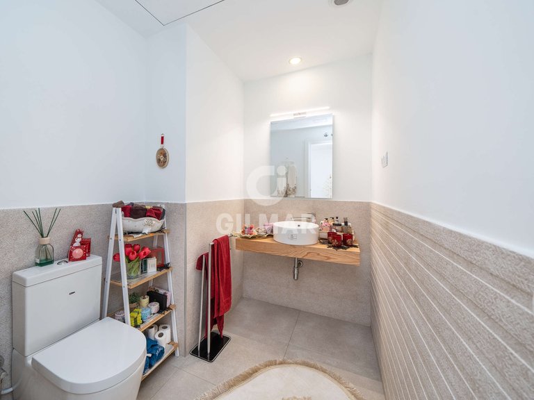 Apartment for Sale in Madrid, Madrid 12