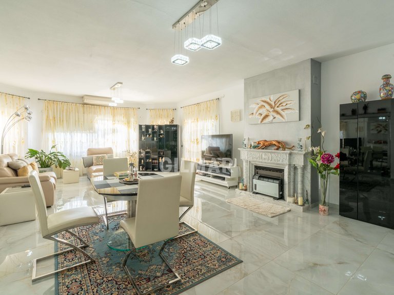 Villa for Sale in San Isidro, Tenerife 12
