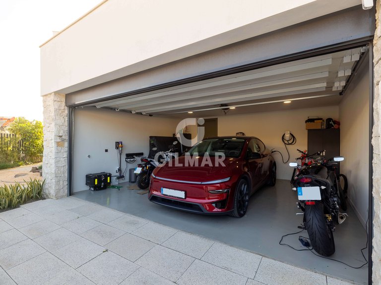 Villa for Sale in MÁlaga, Malaga 38