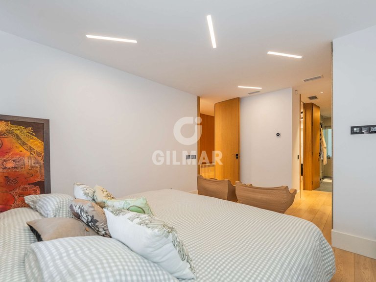 Apartment for Sale in Madrid, Madrid 16
