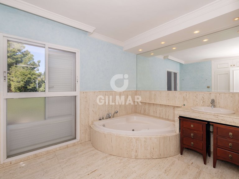 Town House for Sale in MÁlaga, Malaga 46