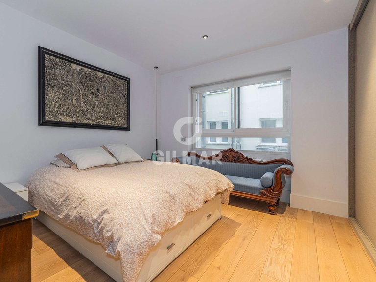 Apartment for Sale in Madrid, Madrid 18