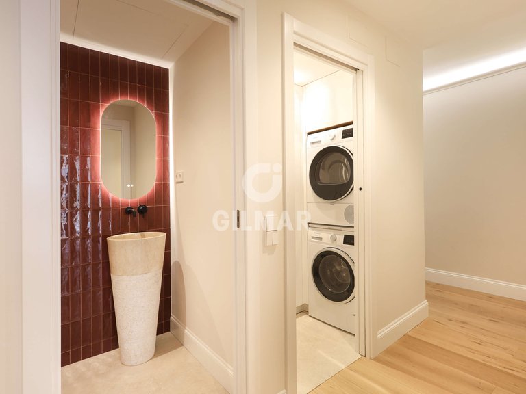 Apartment for Sale in Madrid, Madrid 14
