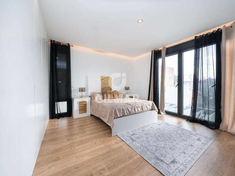 Apartment for Sale in Madrid, Madrid 19