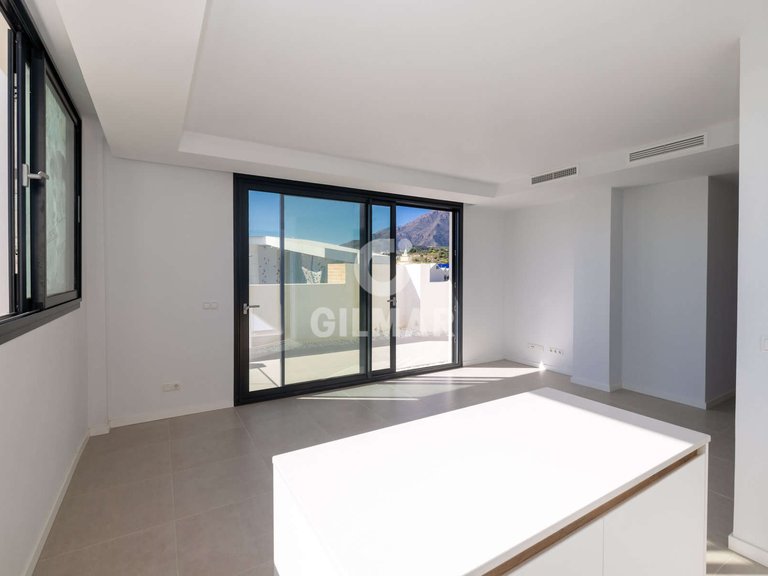 Penthouse for Sale in Estepona, Malaga 14