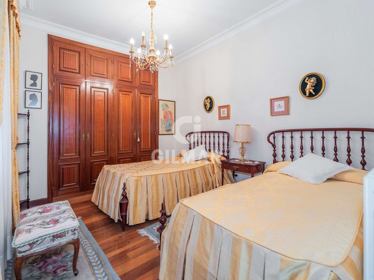 Apartment for Sale in Madrid, Madrid 29