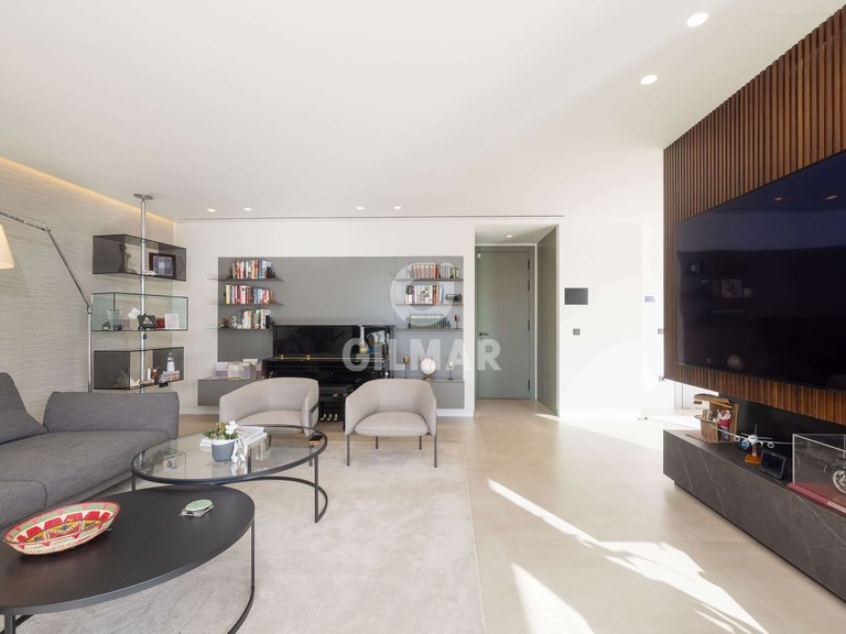 Villa for Sale in MÁlaga, Malaga 37