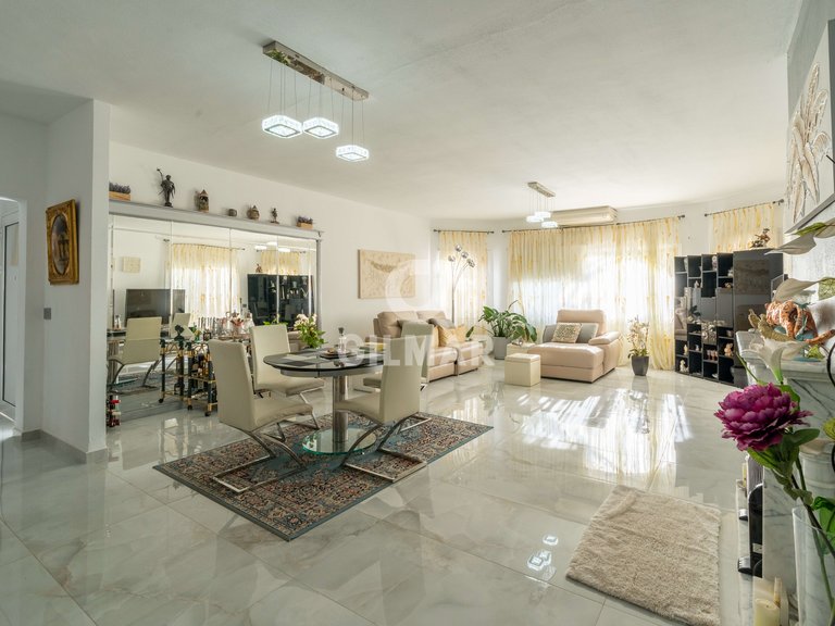 Villa for Sale in San Isidro, Tenerife 7