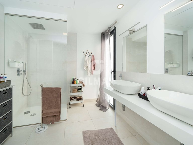 Apartment for Sale in Madrid, Madrid 23