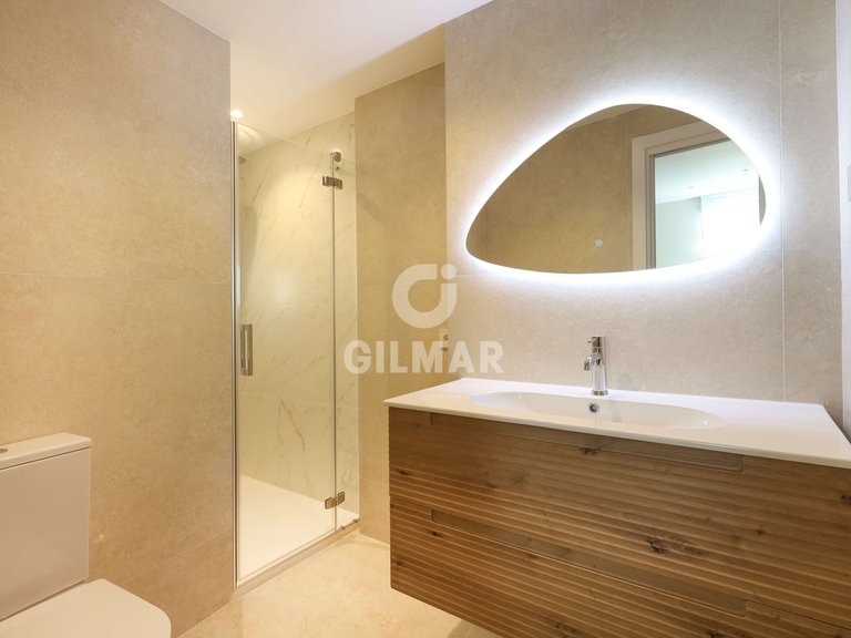Apartment for Sale in Madrid, Madrid 27