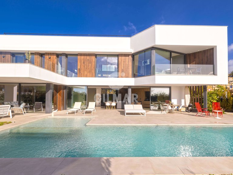 Villa for Sale in MÁlaga, Malaga 39
