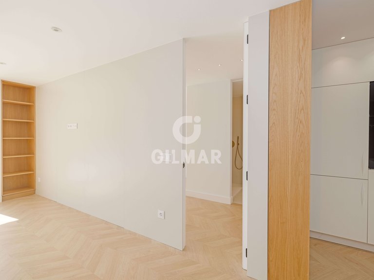 Apartment for Sale in MÁlaga, Malaga 28