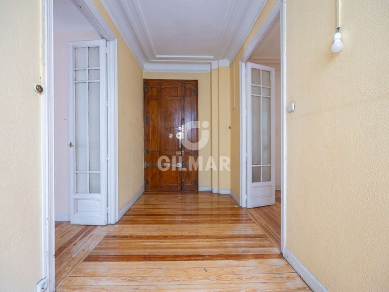 Apartment for Sale in Madrid, Madrid 8