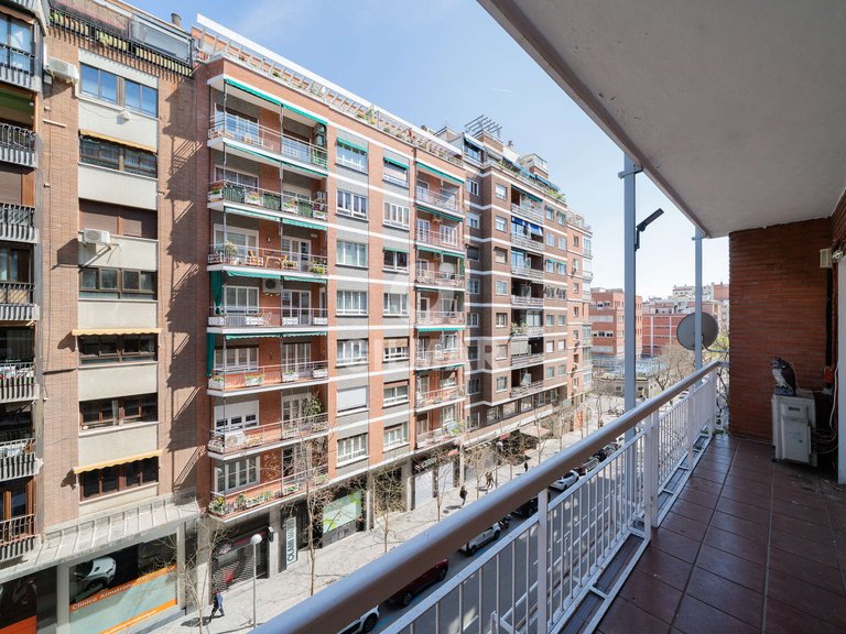 Apartment for Sale in Madrid, Madrid 6