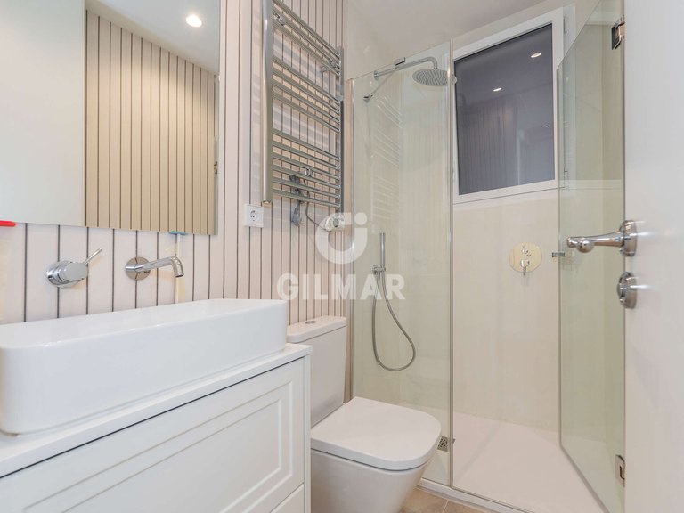 Apartment for Sale in Madrid, Madrid 27