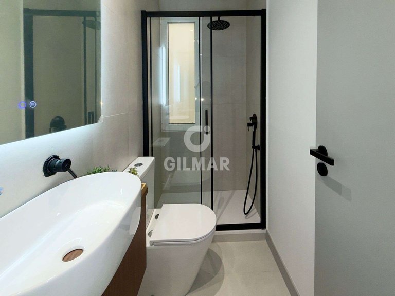 Apartment for Sale in Madrid, Madrid 19