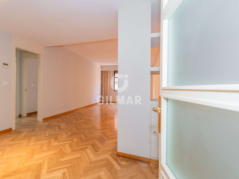 Apartment for Sale in Madrid, Madrid 12