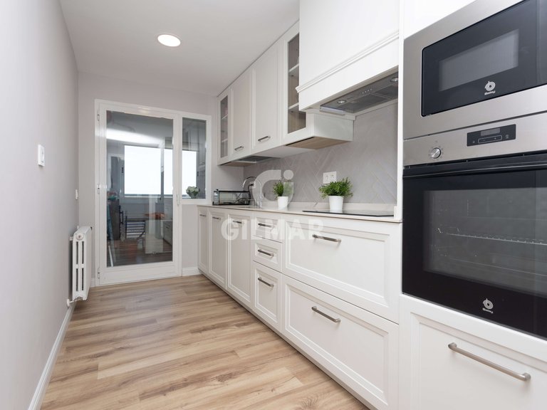 Apartment for Sale in Madrid, Madrid 24