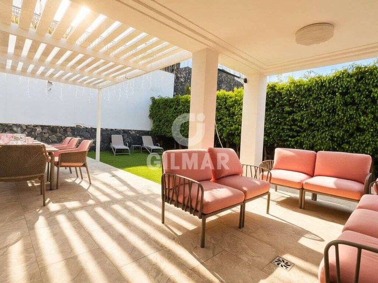 Apartment for Sale in Adeje, Tenerife 1