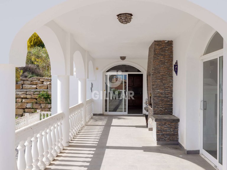 Villa for Sale in BenahavÍs, Malaga 30