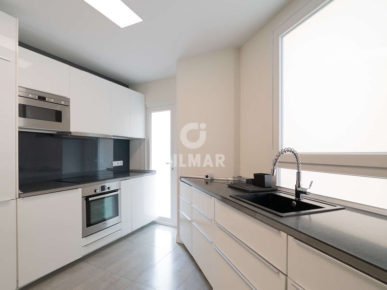 Apartment for Sale in Madrid, Madrid 28