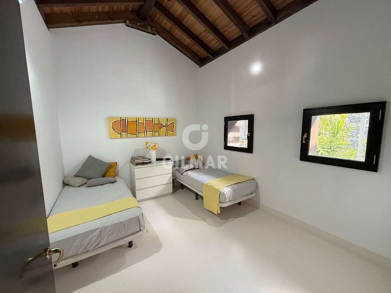 Villa for Sale in GuÍa De Isora, Tenerife 17