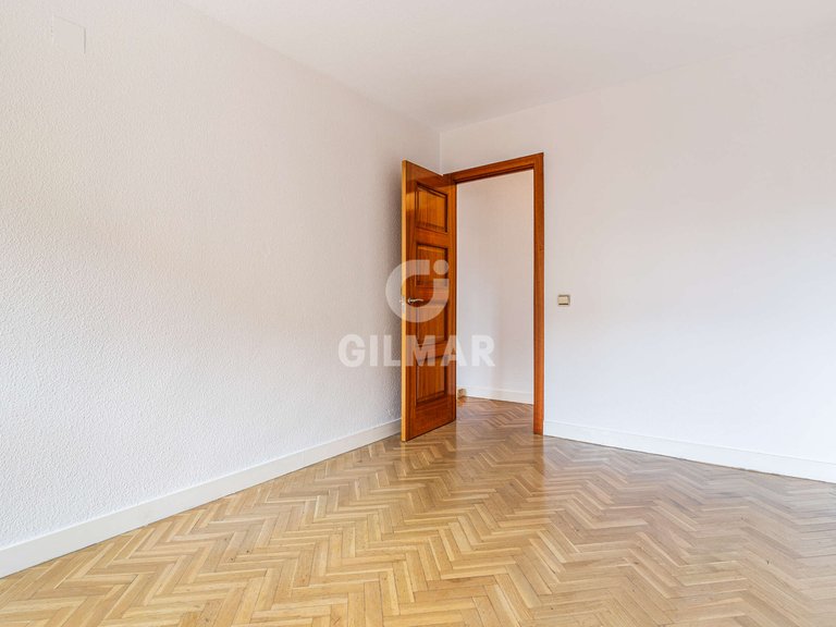 Apartment for Sale in Majadahonda, Madrid 17