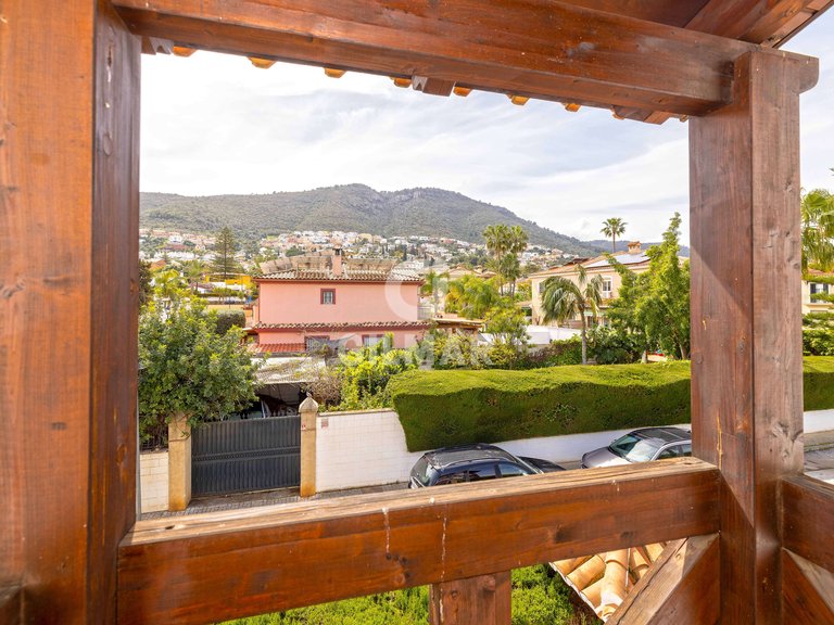 Villa for Sale in AlhaurÍn De La Torre, Malaga 32