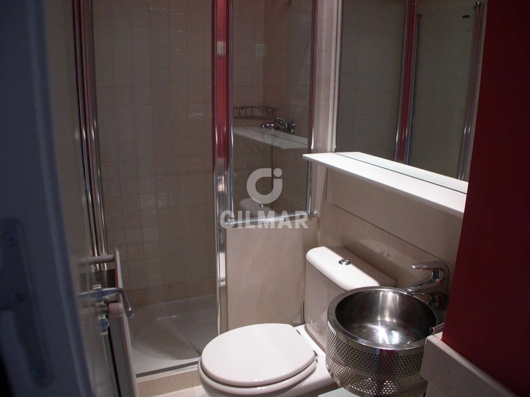 Town House for Sale in Madrid, Madrid 11