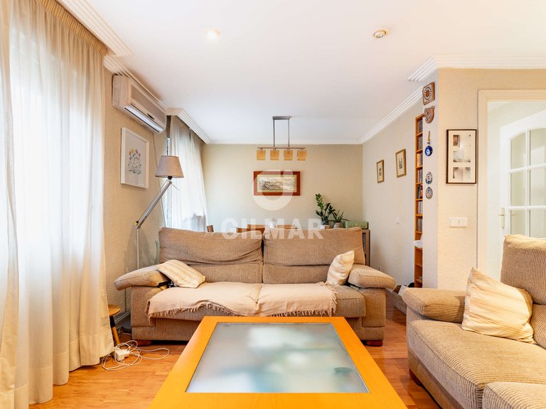 Apartment for Sale in Madrid, Madrid 11